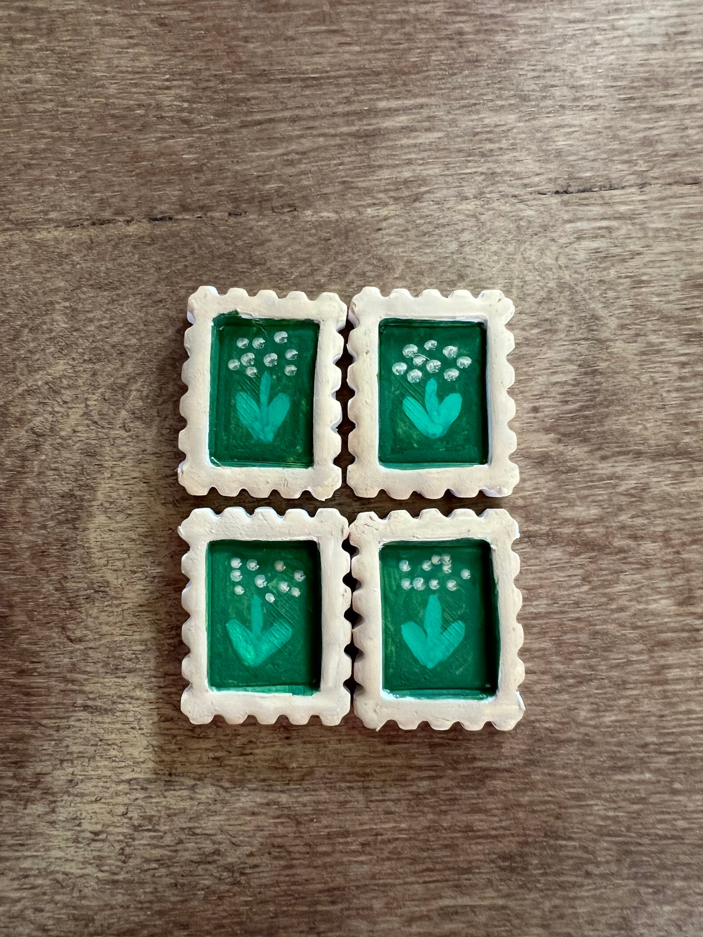 Snail Mail | Polymer clay stud