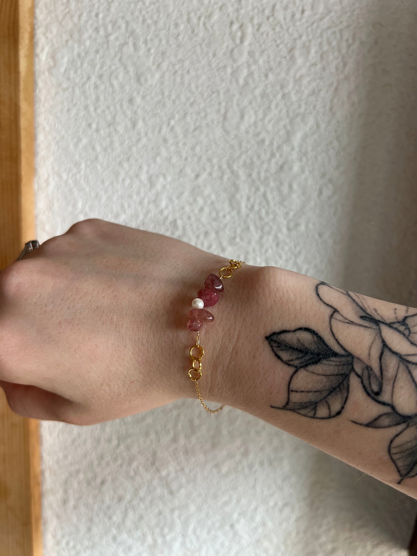 Gold Chained Bracelets: Aqua Serenity & Mauve Bliss