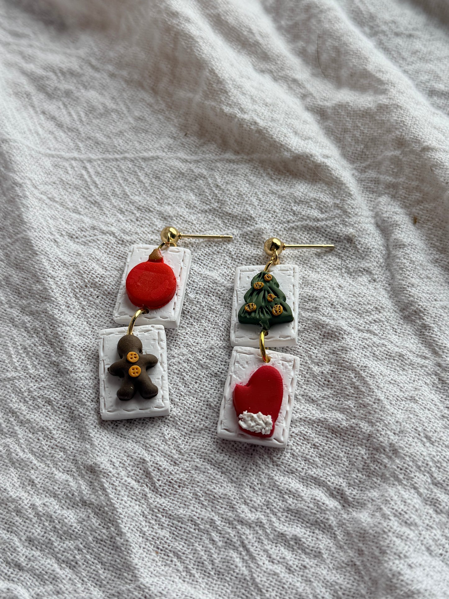 Christmas Cheer Dangles